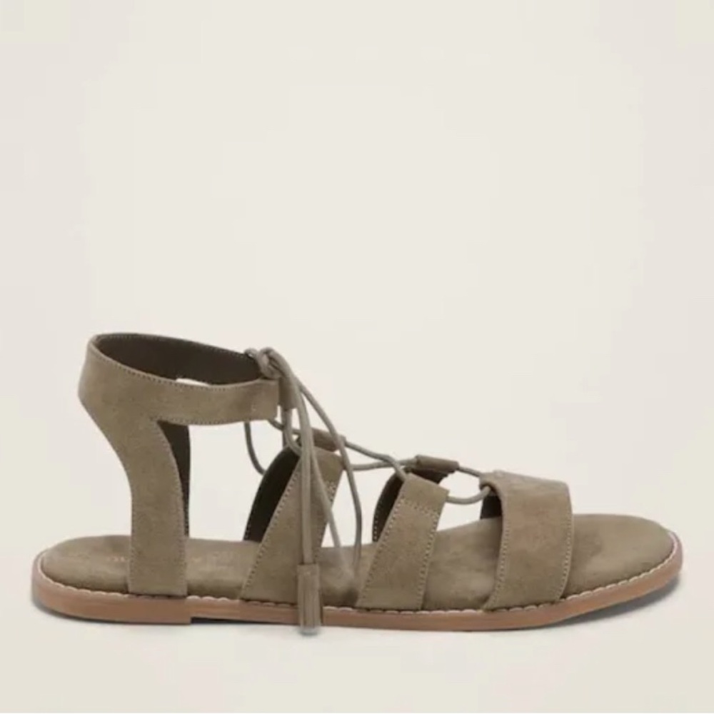 🆕 Old Navy Women’s Faux-Suede Lace-Up Gladiator Sandals Sagebrush 8 - Picture 3 of 15